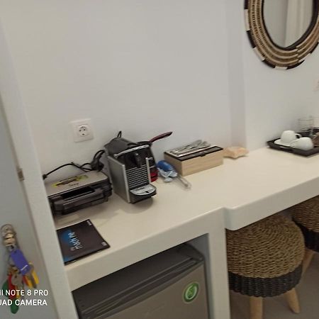Kleri'S Apartments 2 Tinos Екстер'єр фото