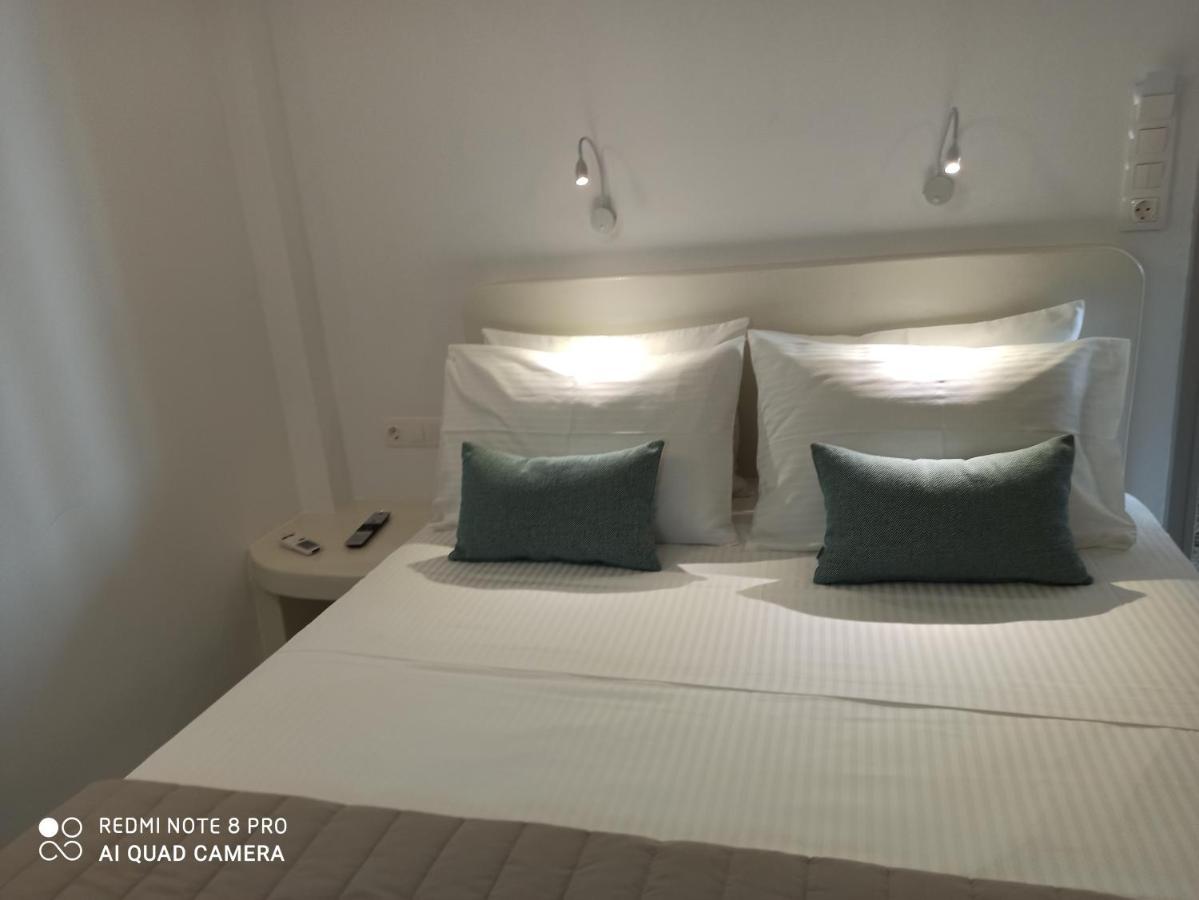 Kleri'S Apartments 2 Tinos Екстер'єр фото